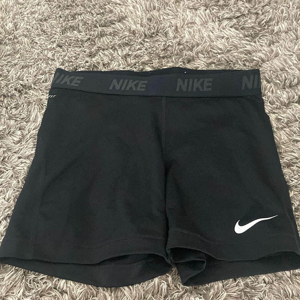 Black Nike dry fit shorts